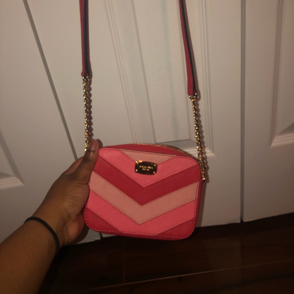 Micheal Kors side purse 👜